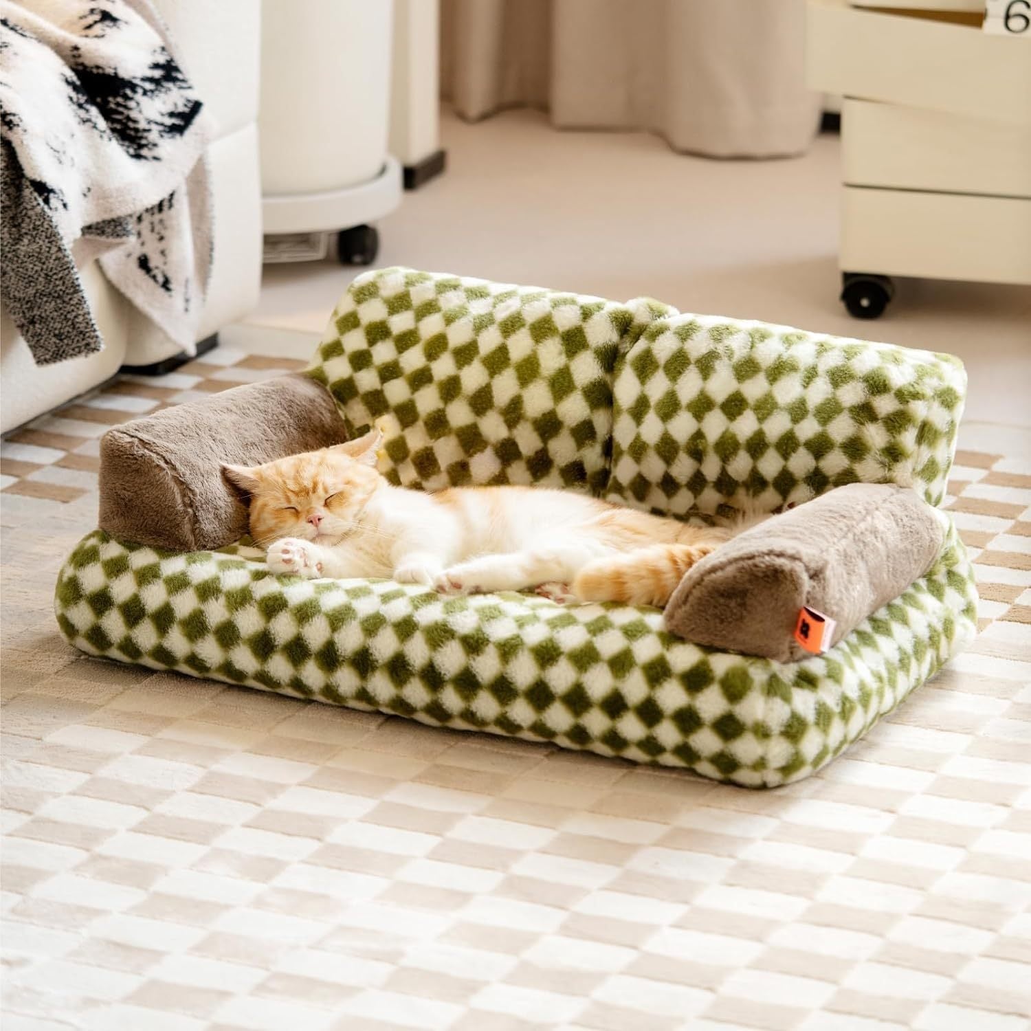 Fluffy Cat Couch Bed